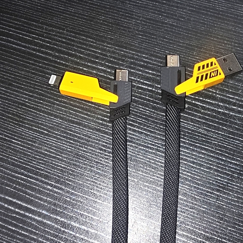 4 n 1 lightning cable